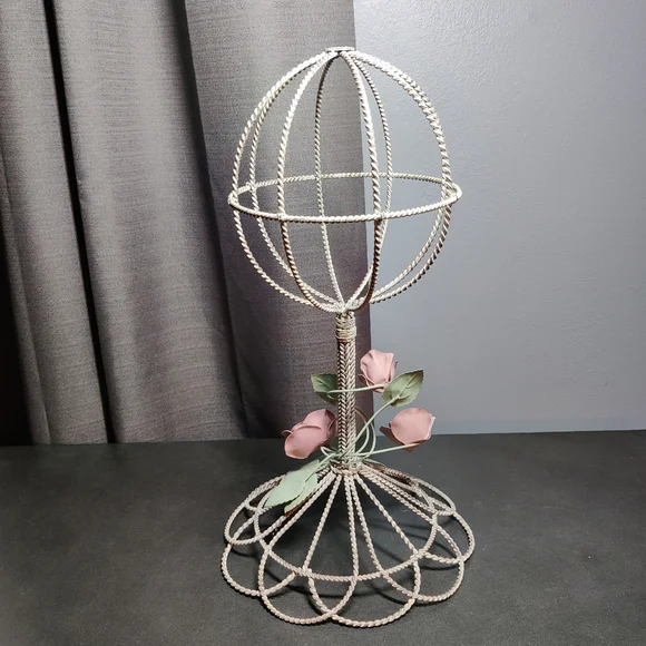 Elegant Hat Wig Stand Display With Flower Accents - Picture 4 of 9